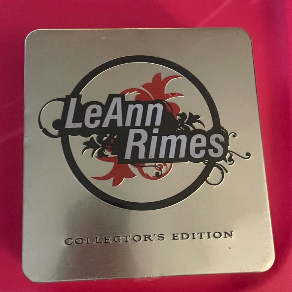 Leann Rimes Collector's Edition Tin 3 CDs- Silver Sealed Never Opened NIB